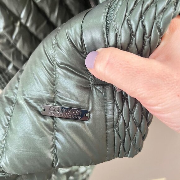 Calvin Klein Performance XL Premium Down Quilted Vest Green Zip Security Pocket - Picture 5 of 5